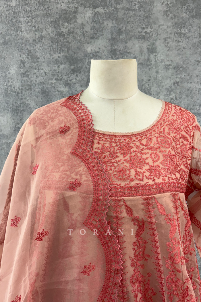 SALE - Paavni Kurta Set