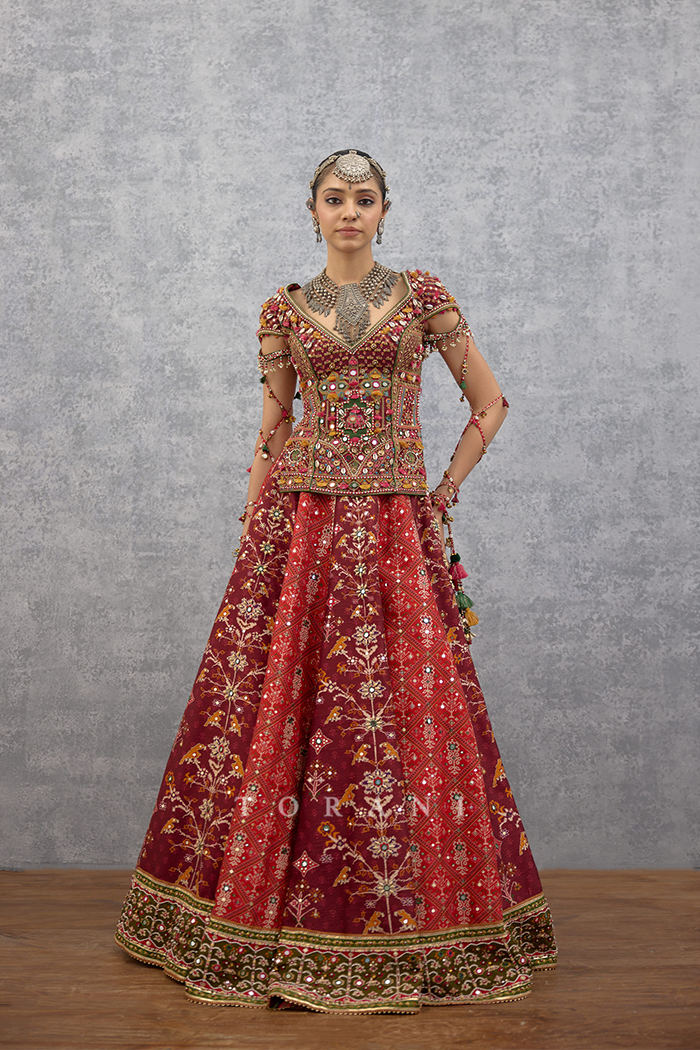 Surkh Raktika Manchitra Lehenga Set