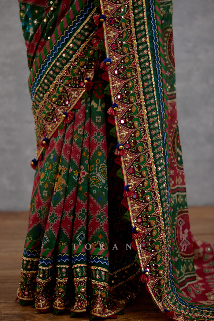 Surkhi Harit Ila Saree