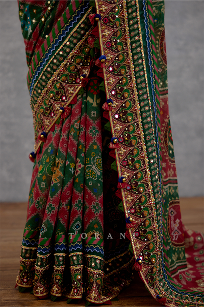 Surkhi Harit Ila Saree