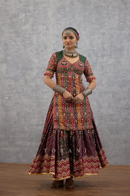 Rangili Virasa Kurta Set