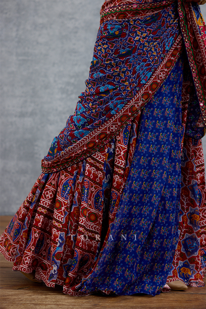 Niladri Rangili Eshna Saree