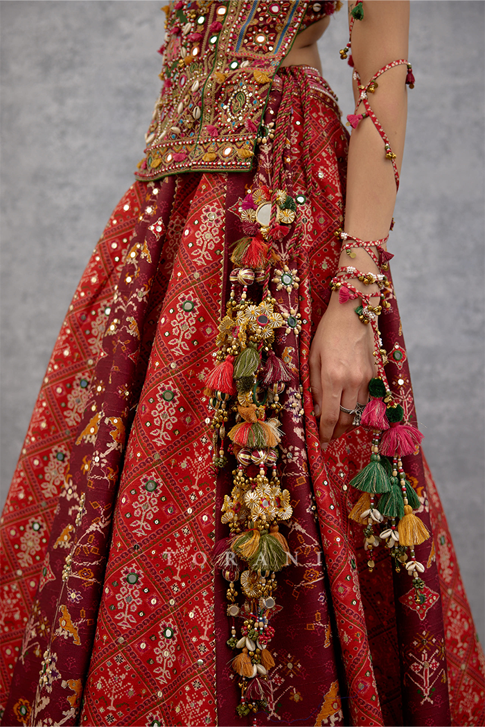 Surkh Raktika Manchitra Lehenga Set
