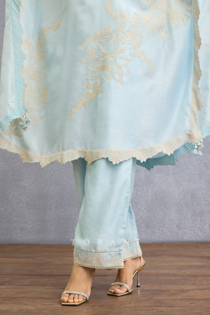 Pushkar Avantika Kaftan Set