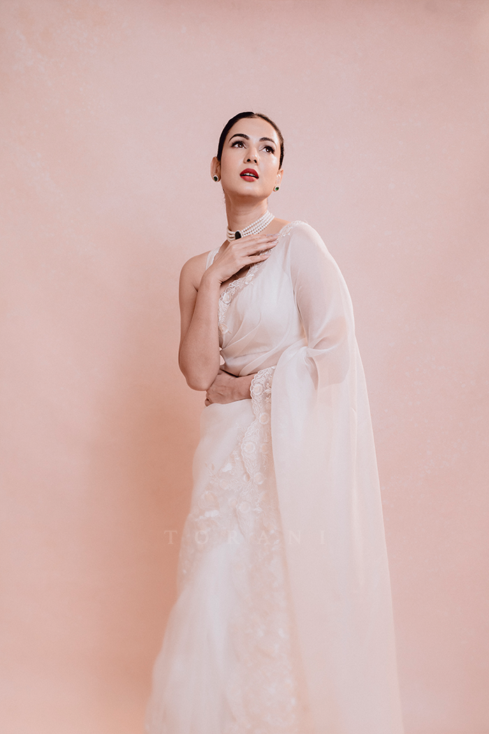 Sonal In Our Swetah Oshma Saree Set