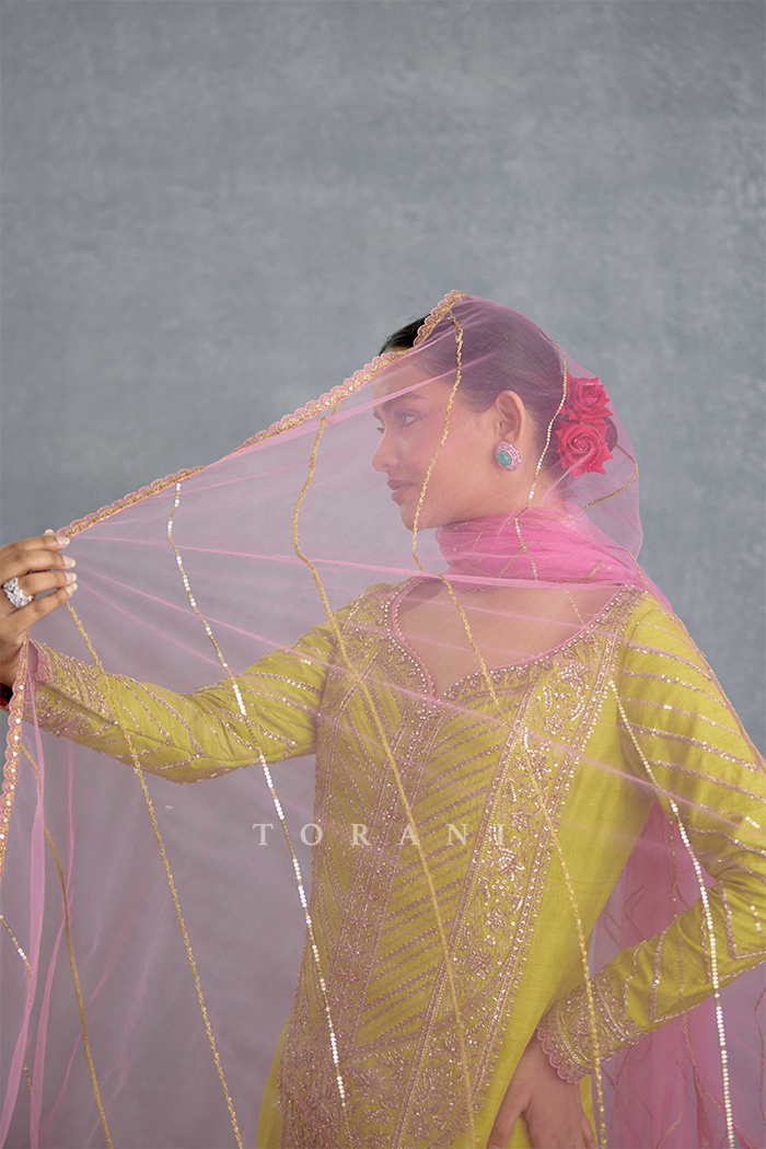 Angoori Malika Kurta Set