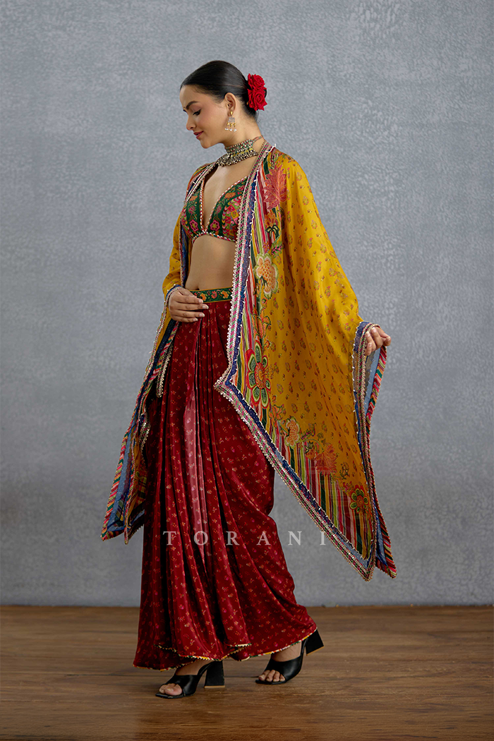 Chitrangi Gulrang Cape