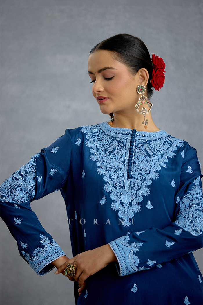 Shayamala Nilaaya Sharara Set