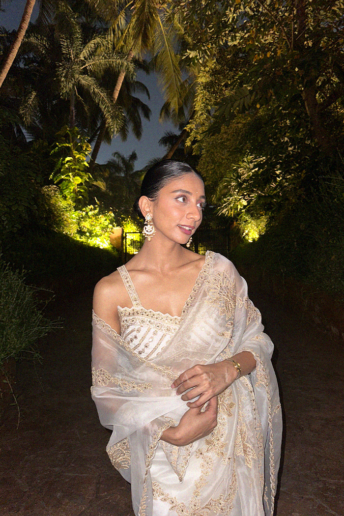 Dolly Singh in our Gul-Bano Daavya Zarra Saree Set