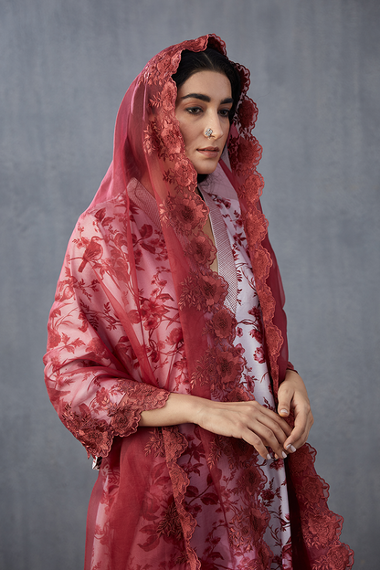 Bhuri Gauraiya Geetha Kurta Set