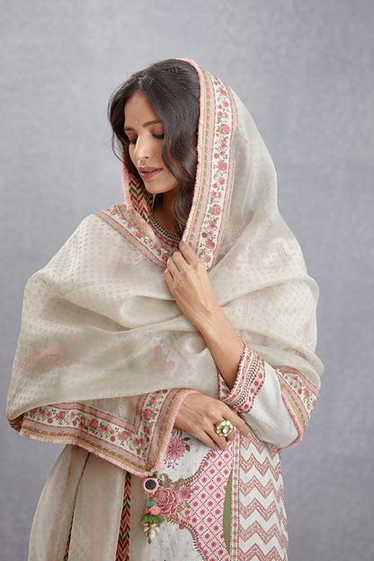 Jaituni Abhidah Kurta Set