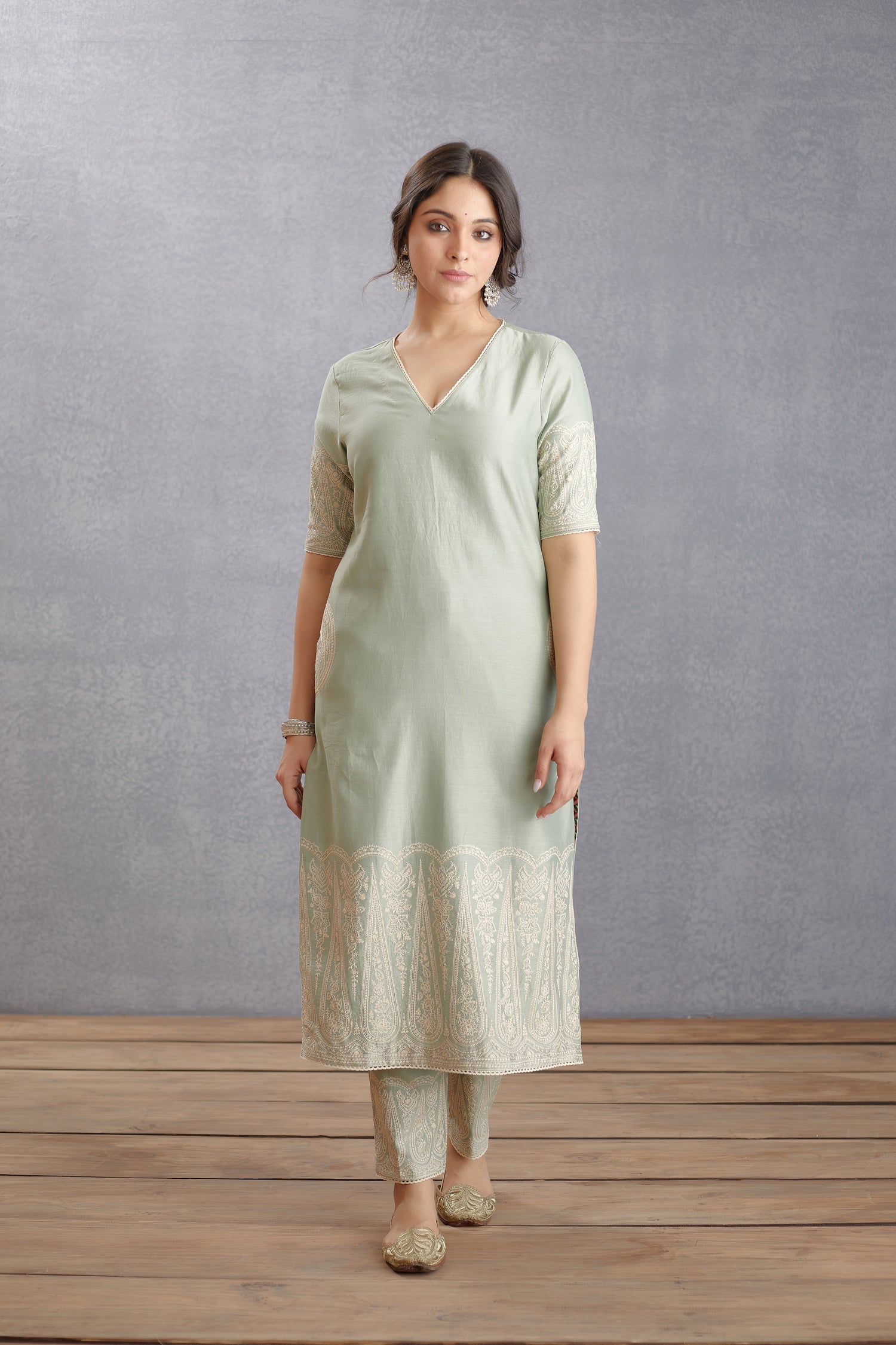 Jaituni Nitara Kurta Set