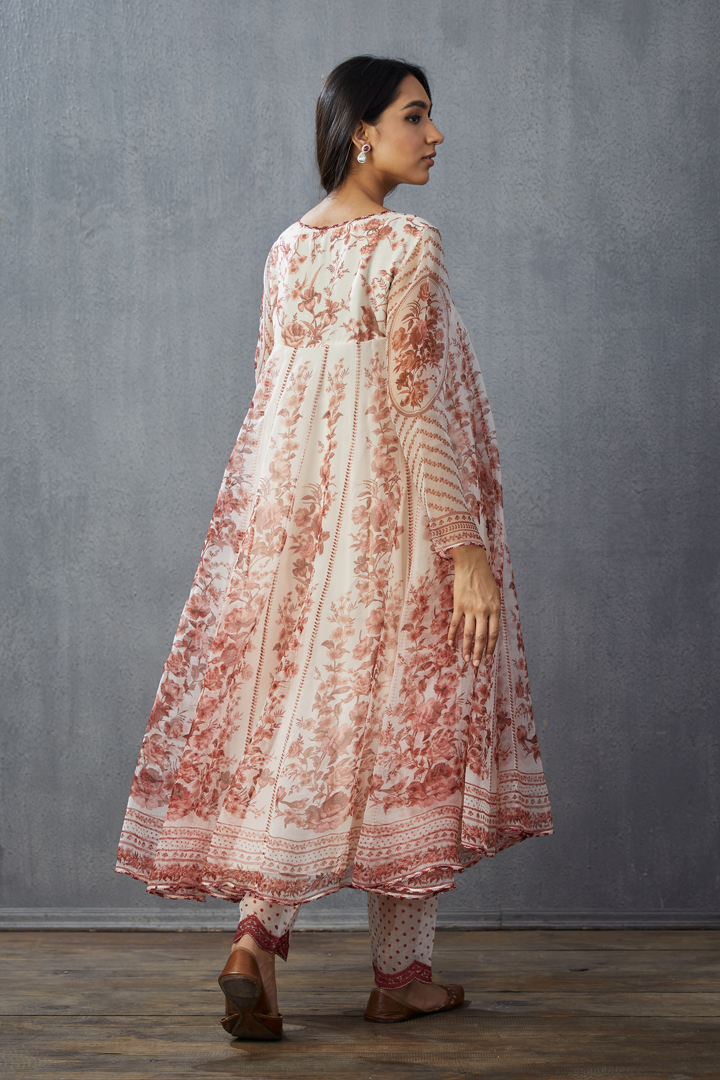 Bhuri Gauraiya Swati Kurta Set