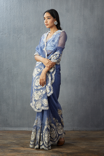 Neeli Kali Oshma Saree