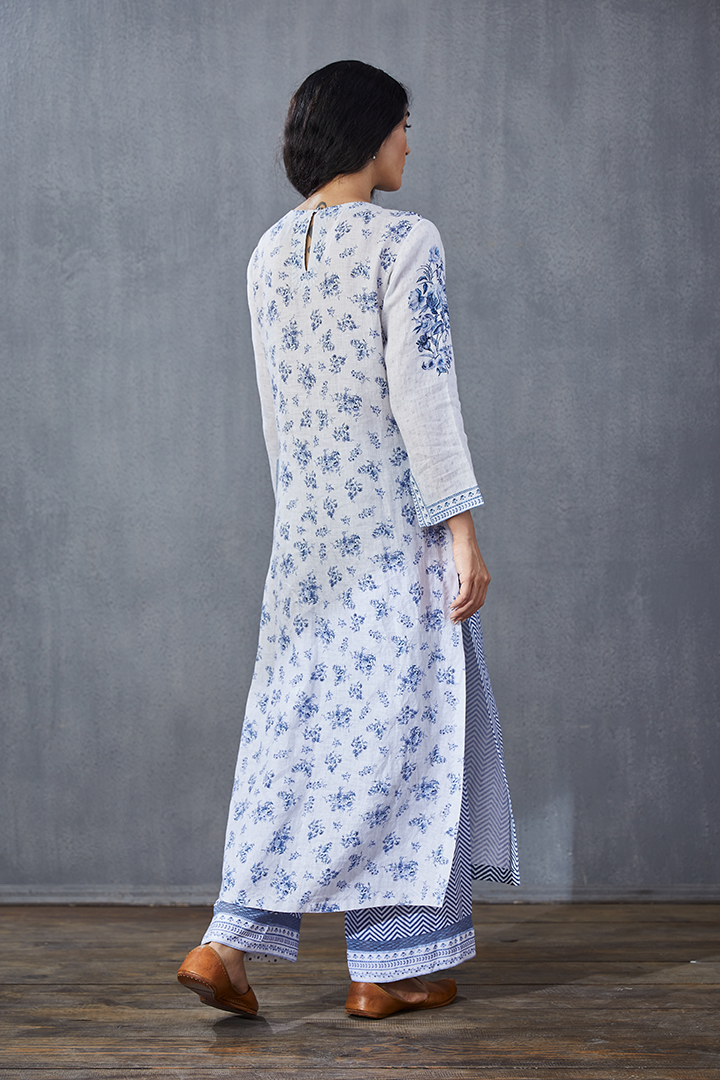 Neeli Kali Abhidah Kurta Set