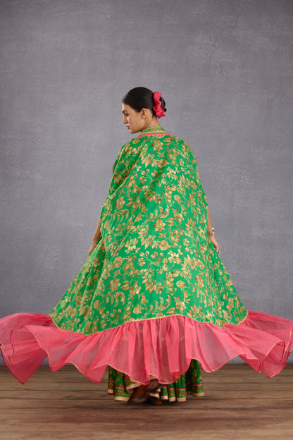 Rang Naaz Ezzah Husn Cape Set