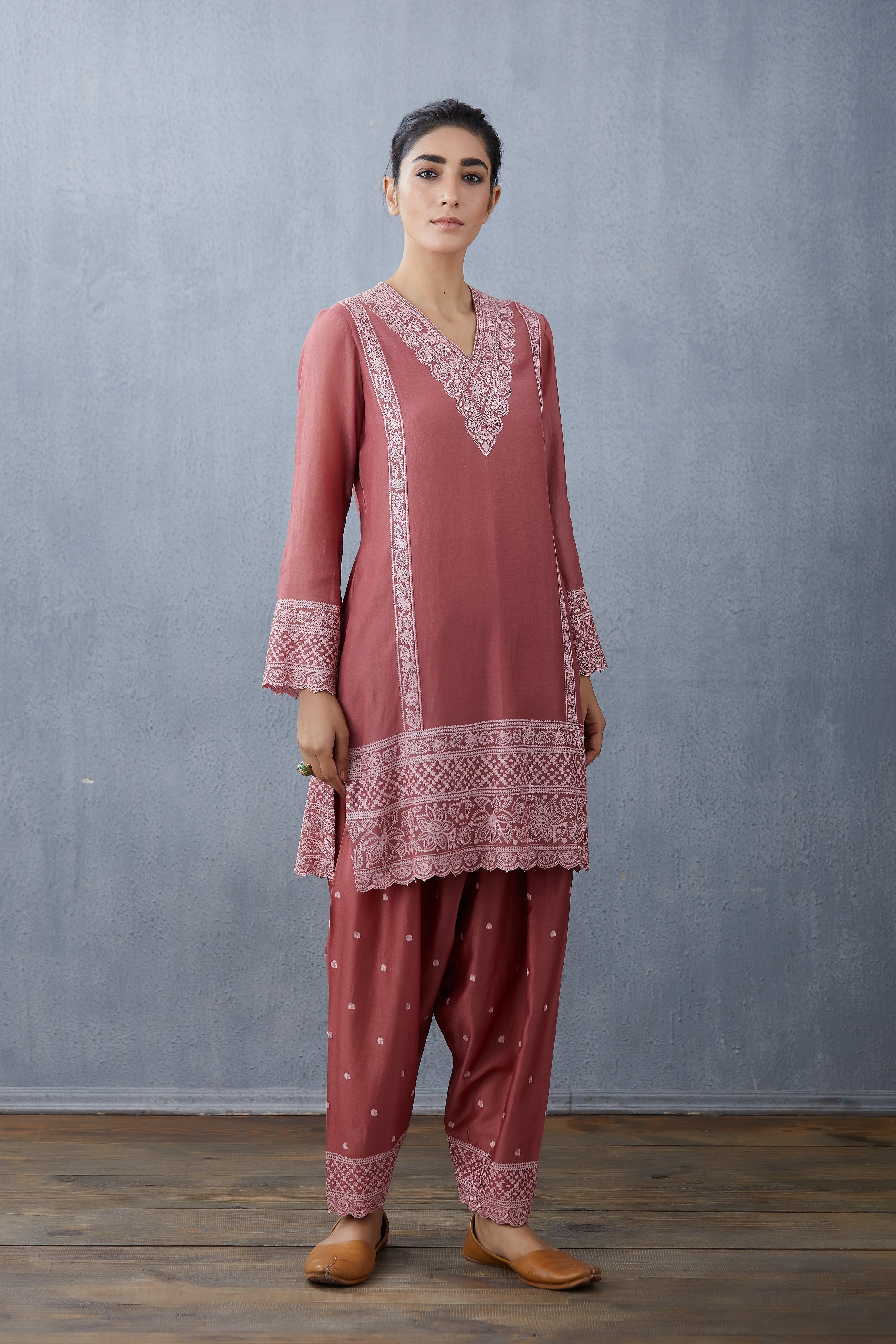 Gulbaag Sloka Kurta Set