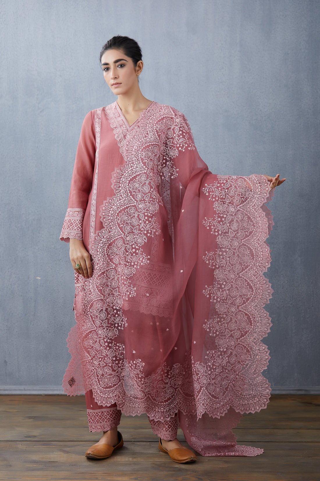 Gulbaag Sloka Kurta Set