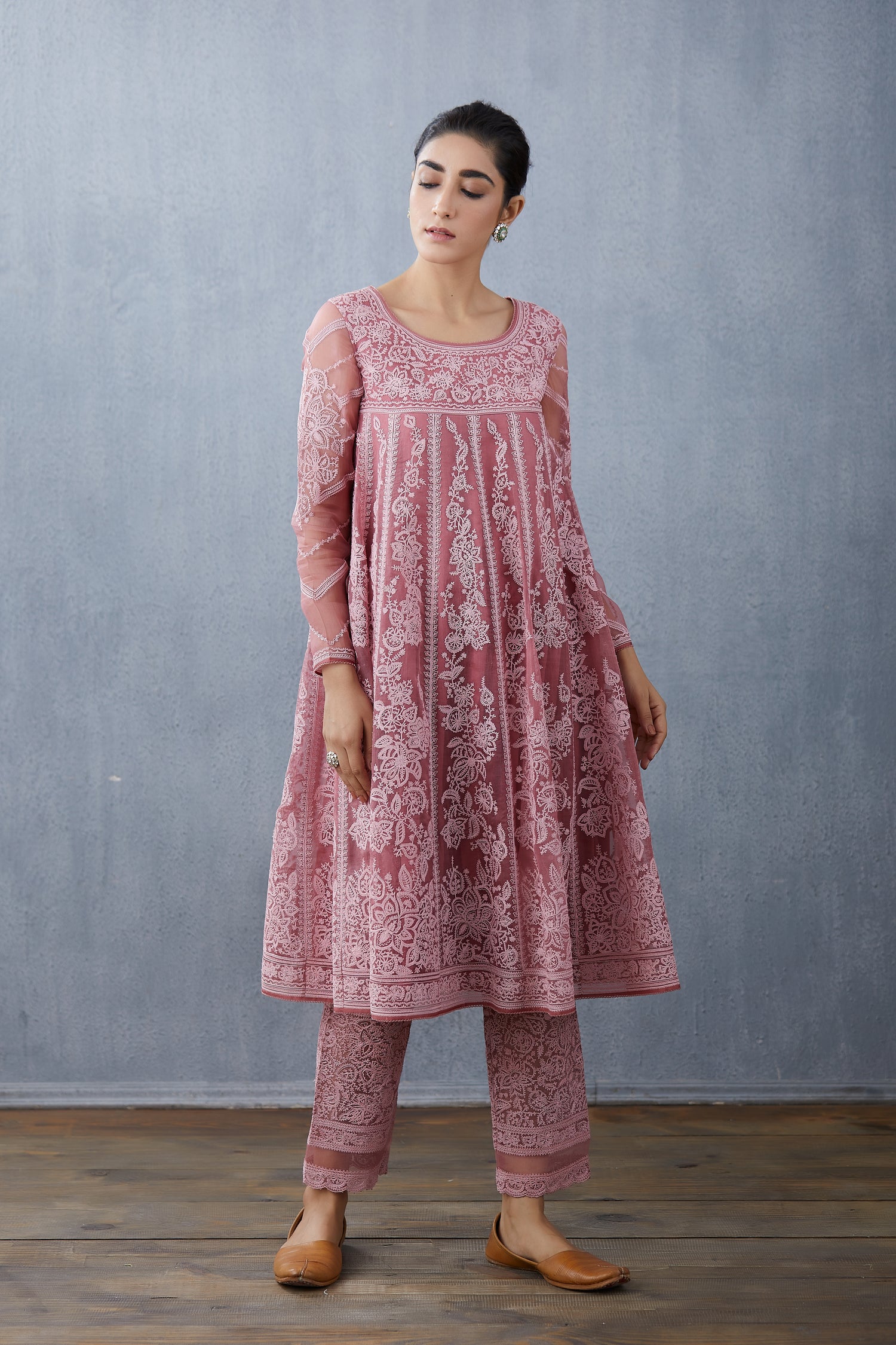 Gulbaag Kalidaar Paavni Kurta Set