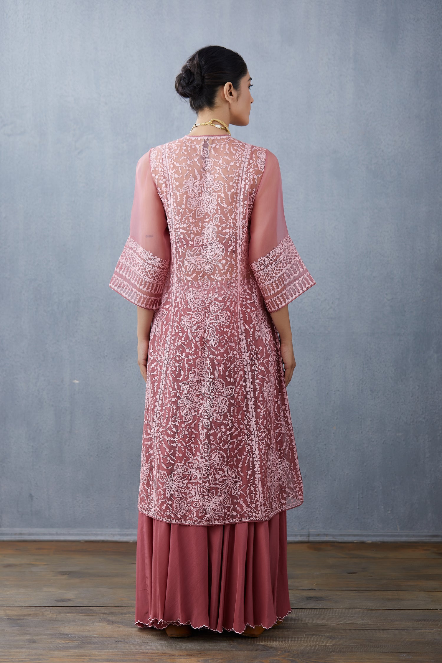 Gulbaag Paavni Cape Set