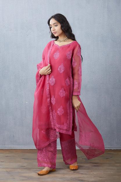 Gulkand Aadrita Kurta Set