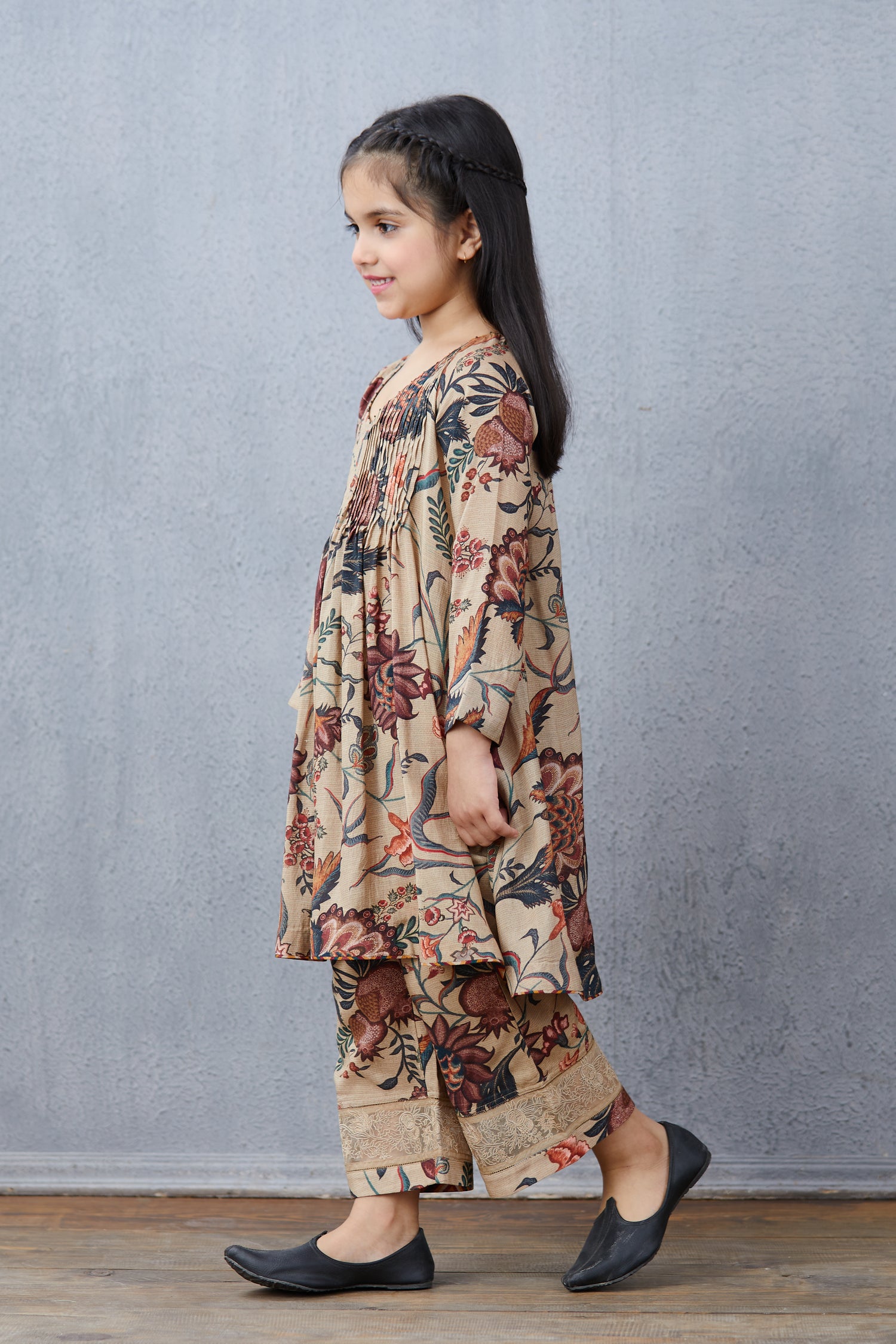 Chandan Anardana Kurta Set