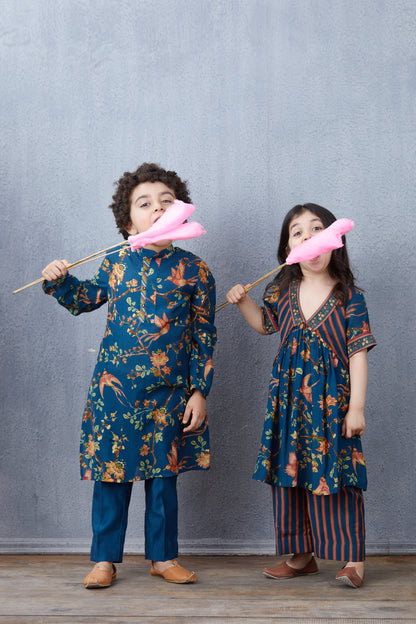 Neelam Chakor Kurta Set