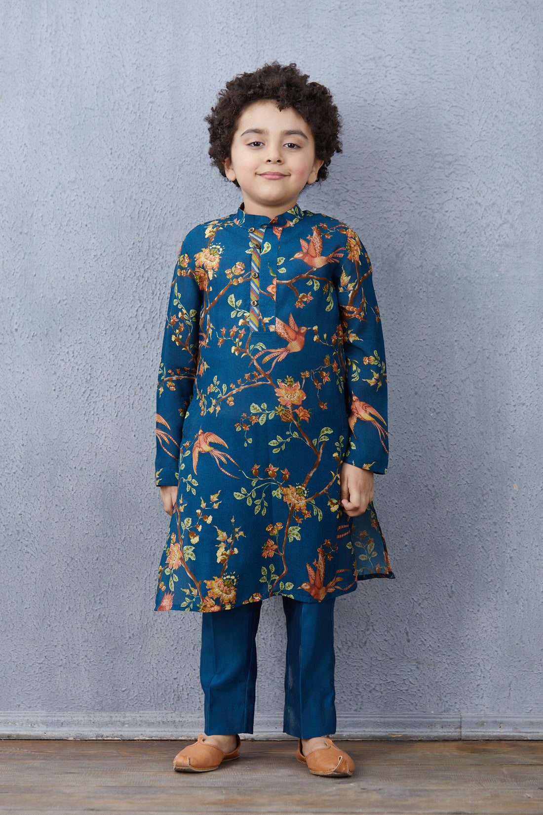 Neelam Gunin Kurta Set