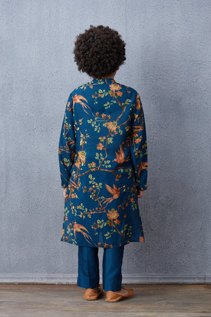 Neelam Gunin Kurta Set