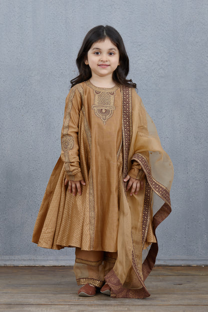 Chandan Aarna Kurta Set