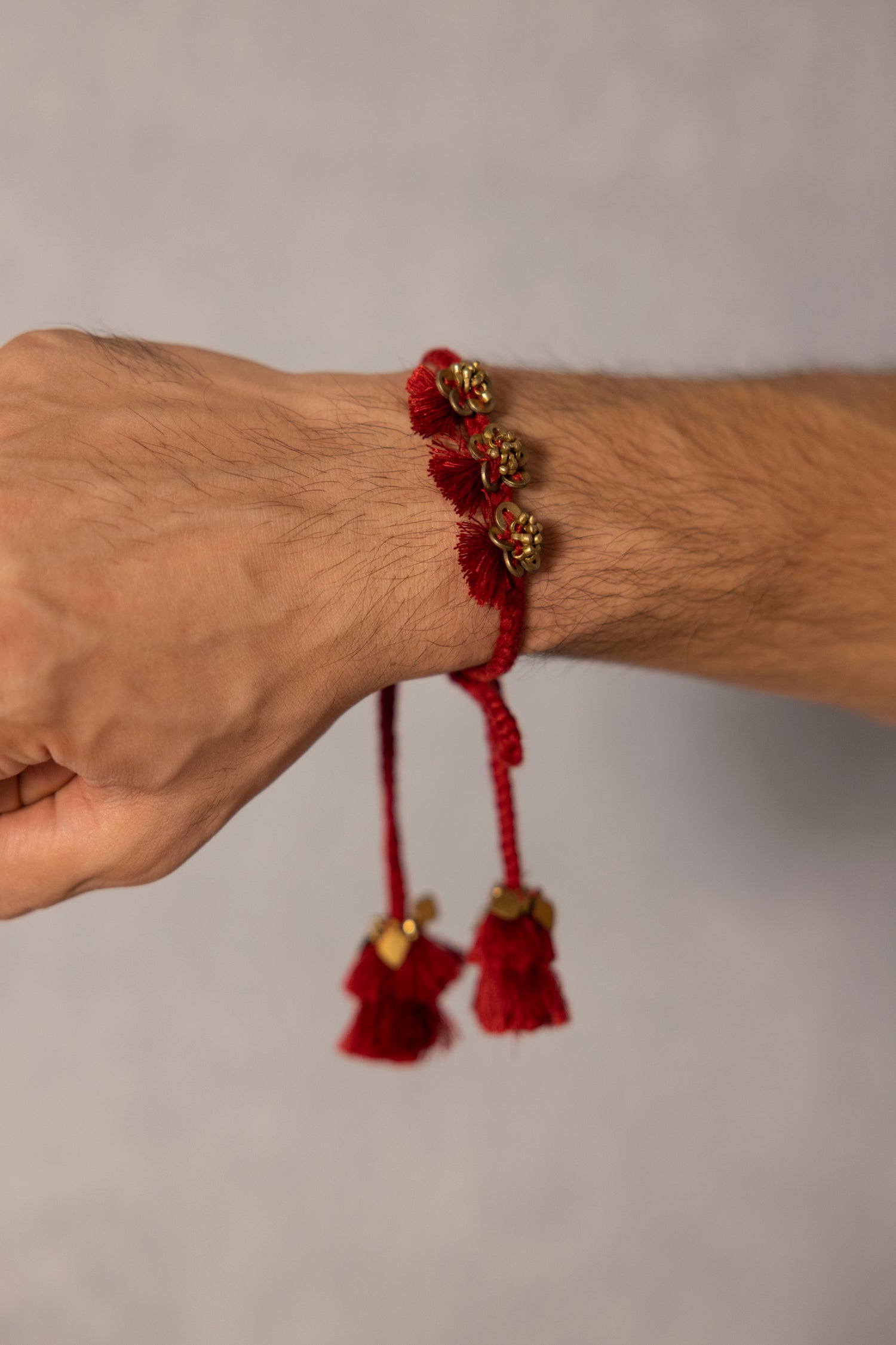 SURKH TREYA SUTRA