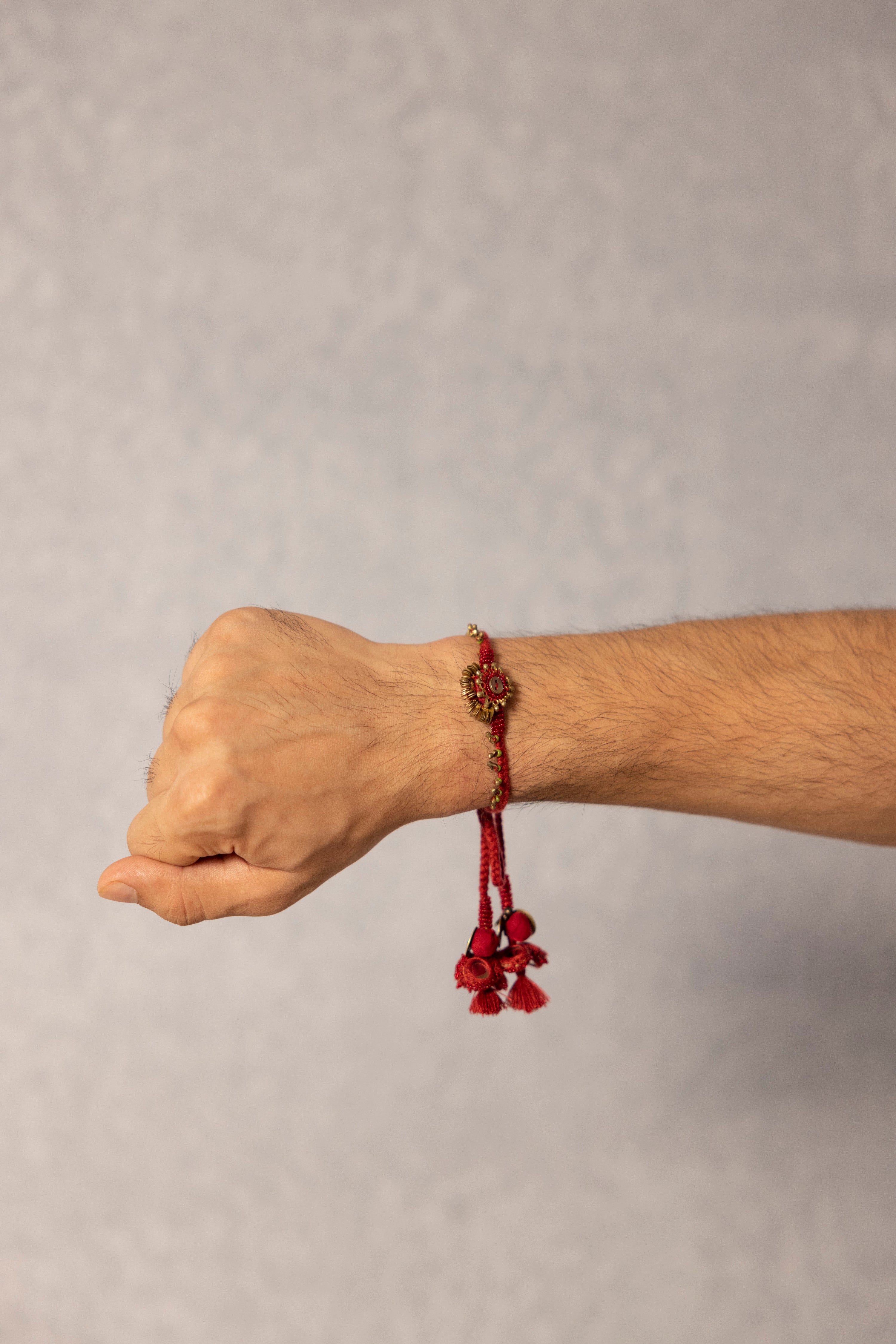 SURKH EKANKI SUTRA
