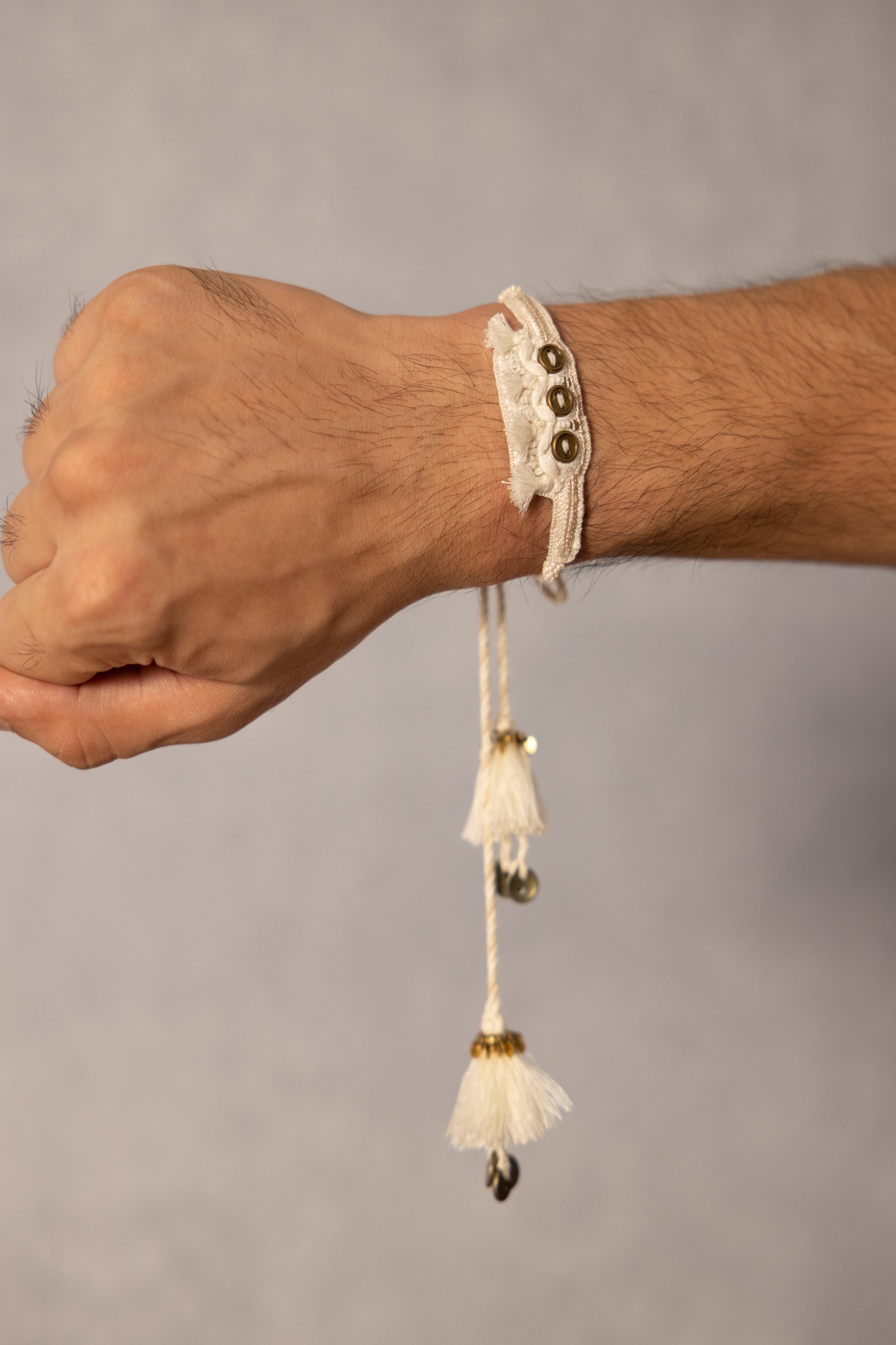 Mogra Triguni Balochi Sutra