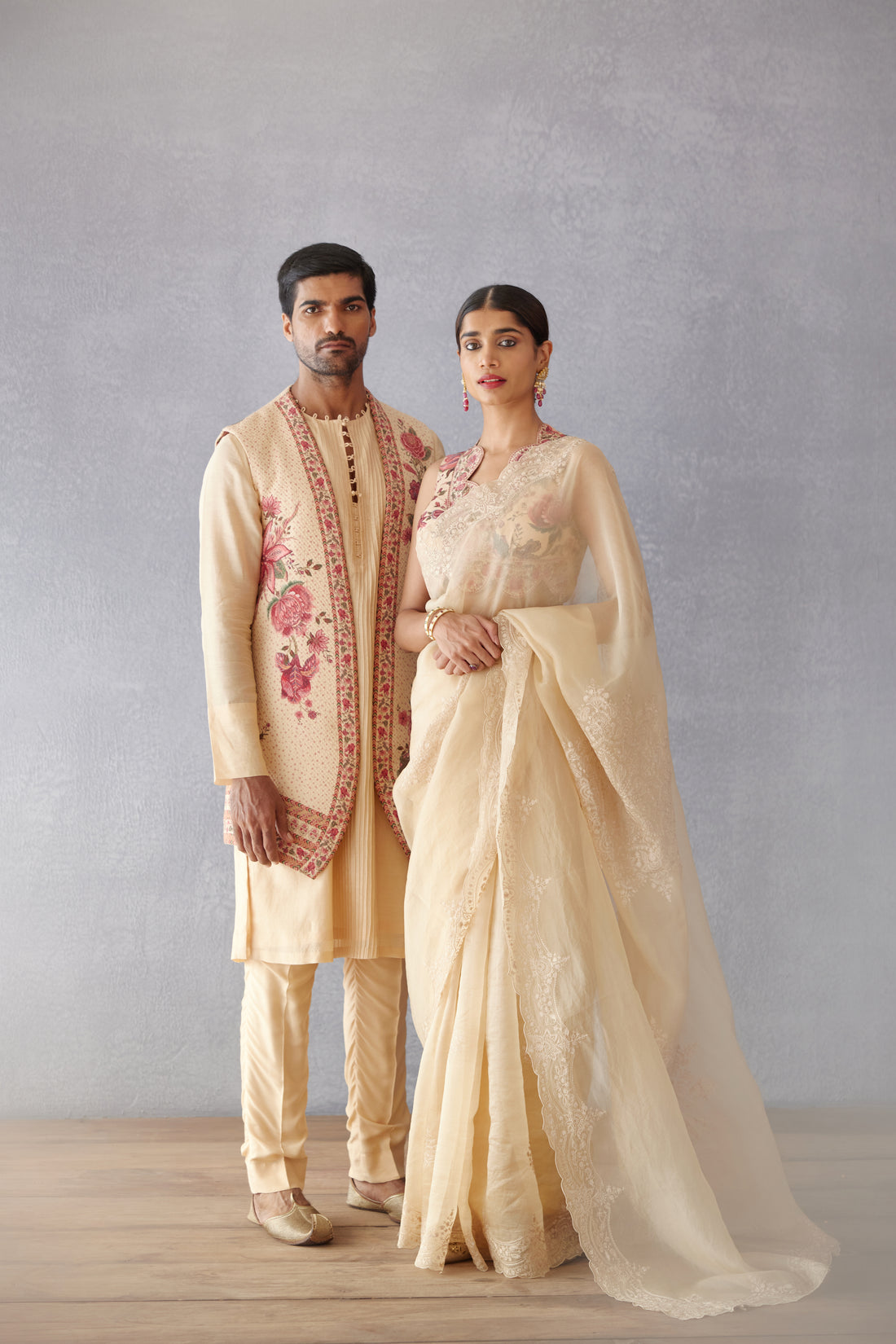 Aalok Yuvani Set For Him and Her