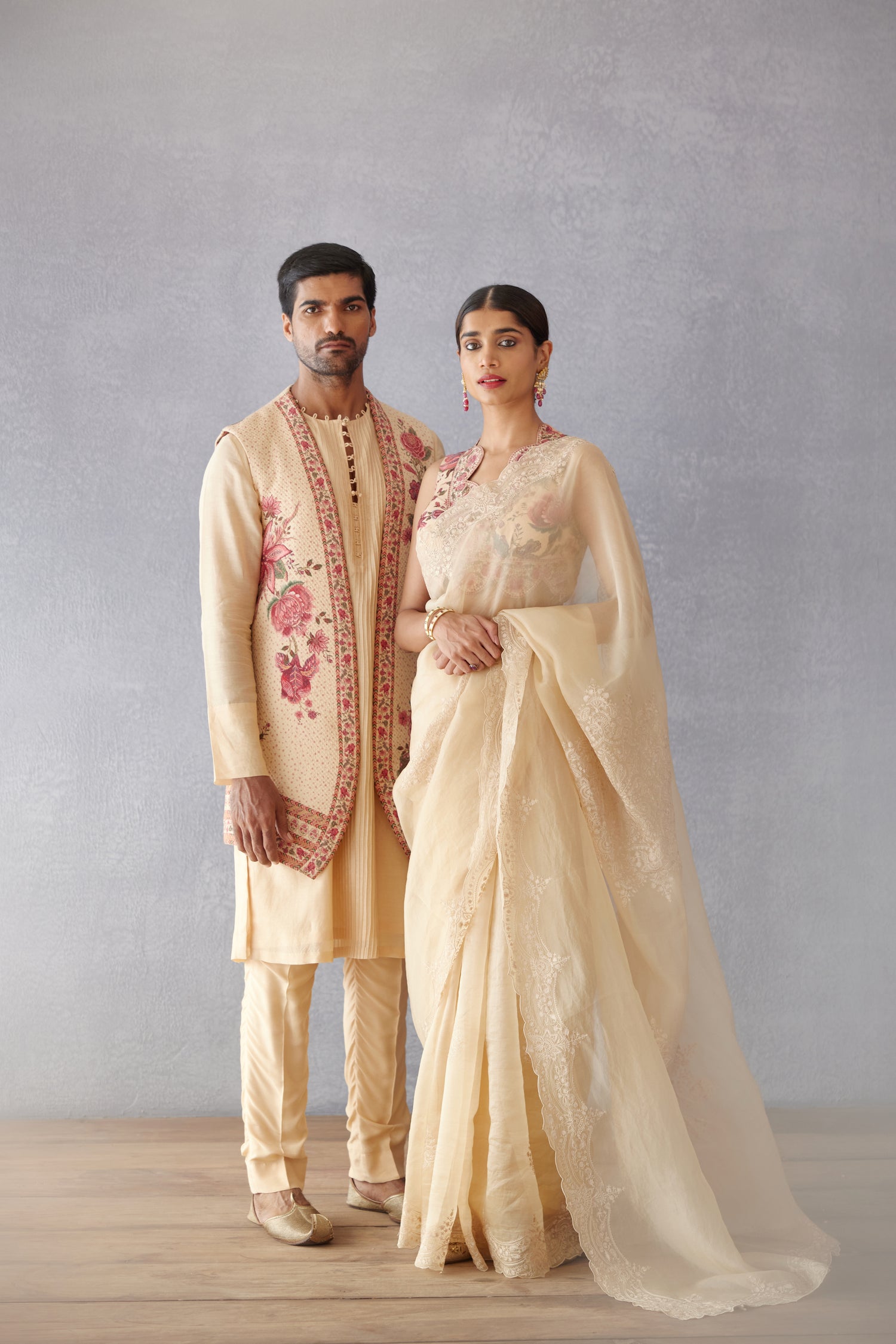 Aalok Yuvani Set For Him and Her