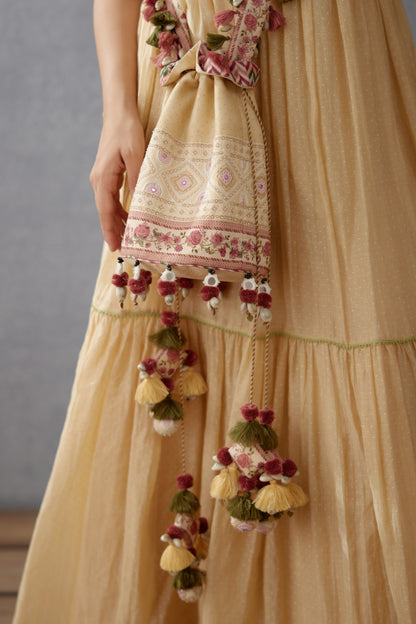 Kasturi Mariyam Saddle Potli