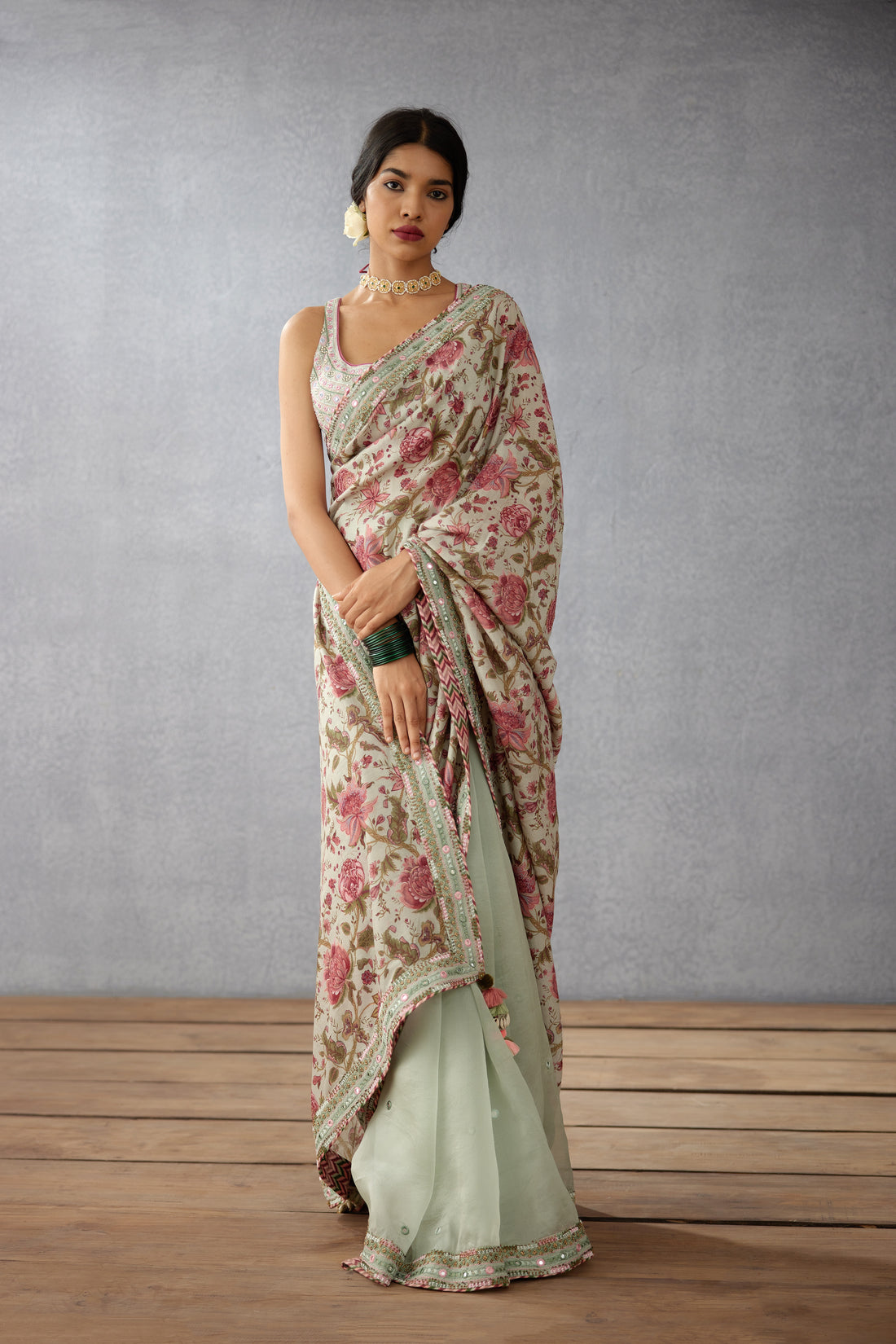 Jaituni Sheesha Revathi Saree