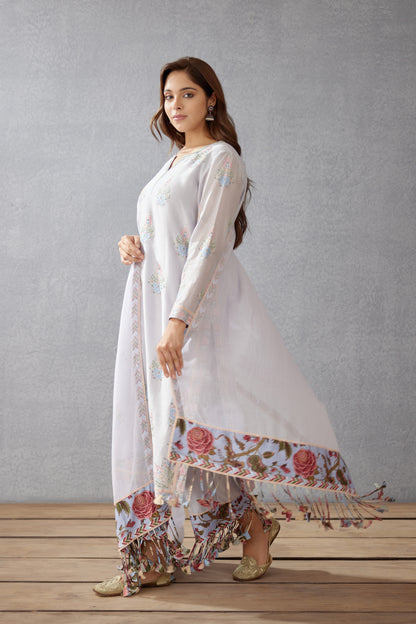 Samsara Falgun Odhni