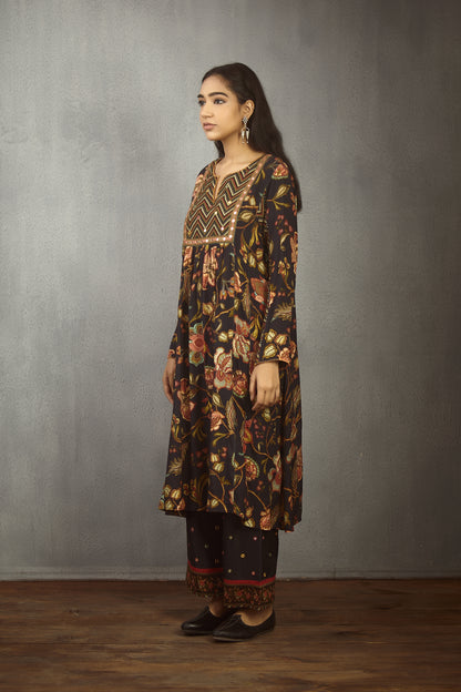 Nisha Tara Kurta Set