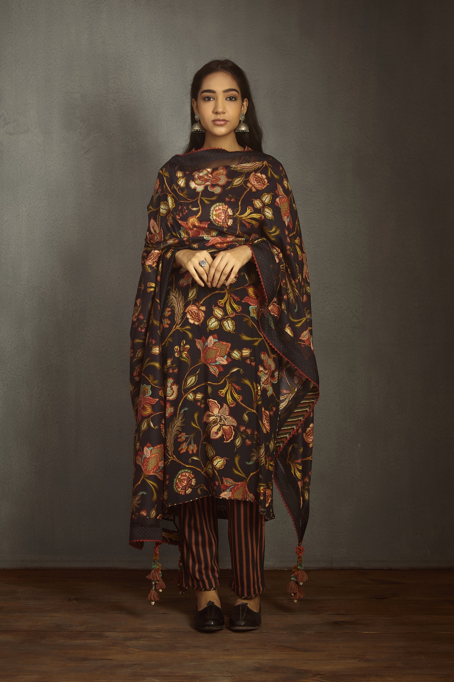 Nisha Heena Kurta Set