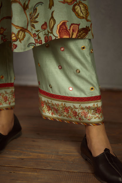Champa Tara Kurta Set