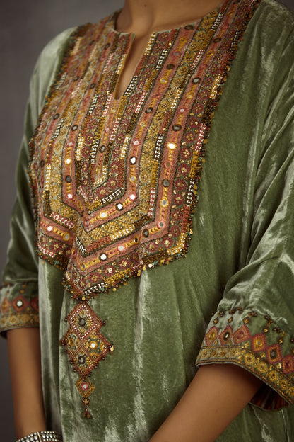 green embroidered kurta set in velvet