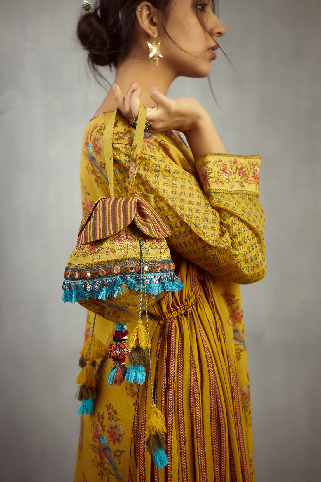 Sunehra Sindhi Sheesha Potli