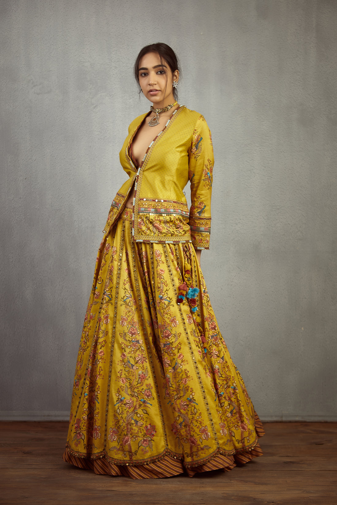 Sunehra Geetanjali Lehenga Set