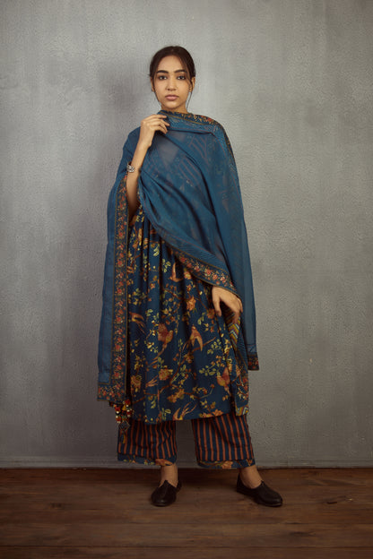 Neelam Aafiya Kurta Set