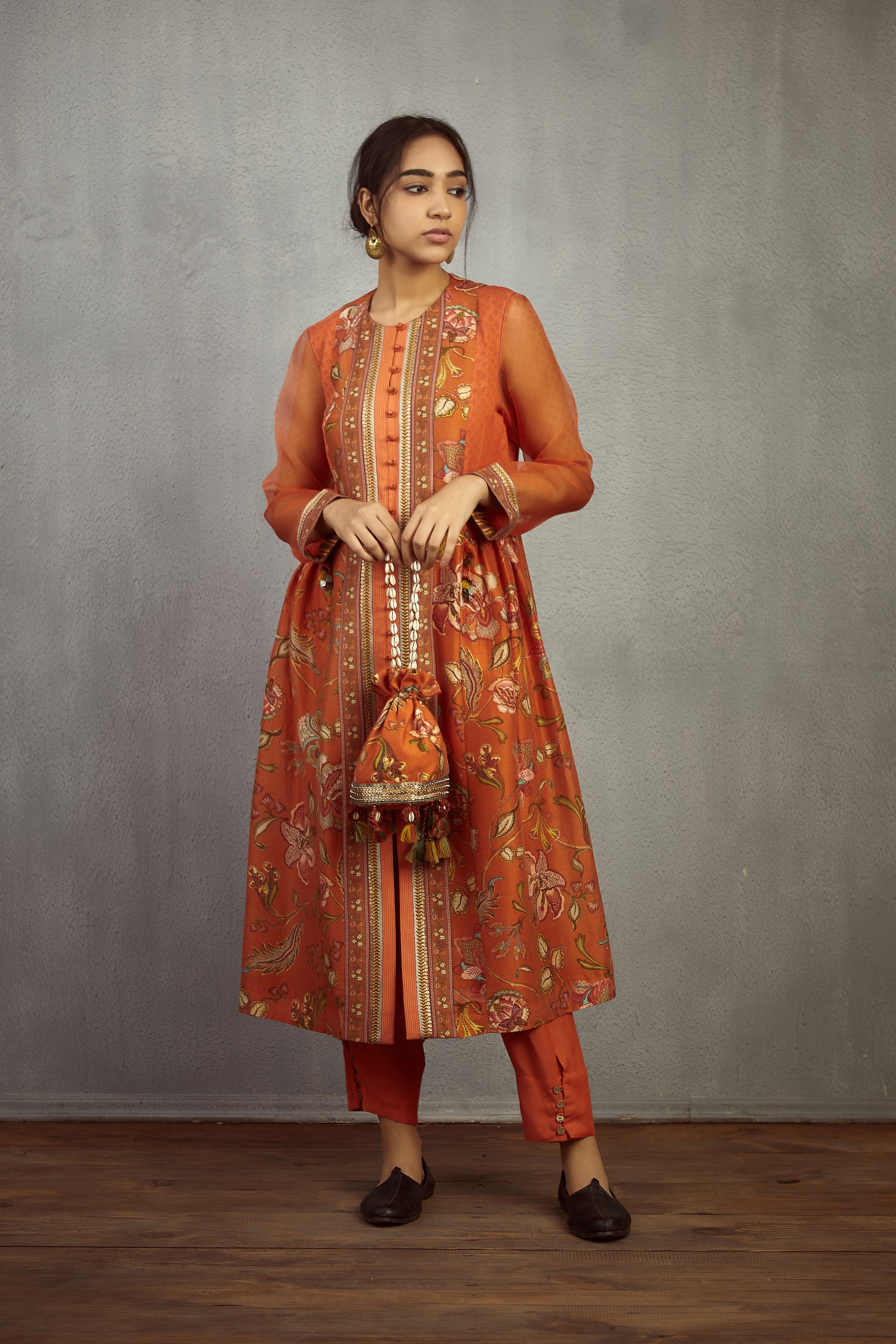 Narangi Sitara Potli