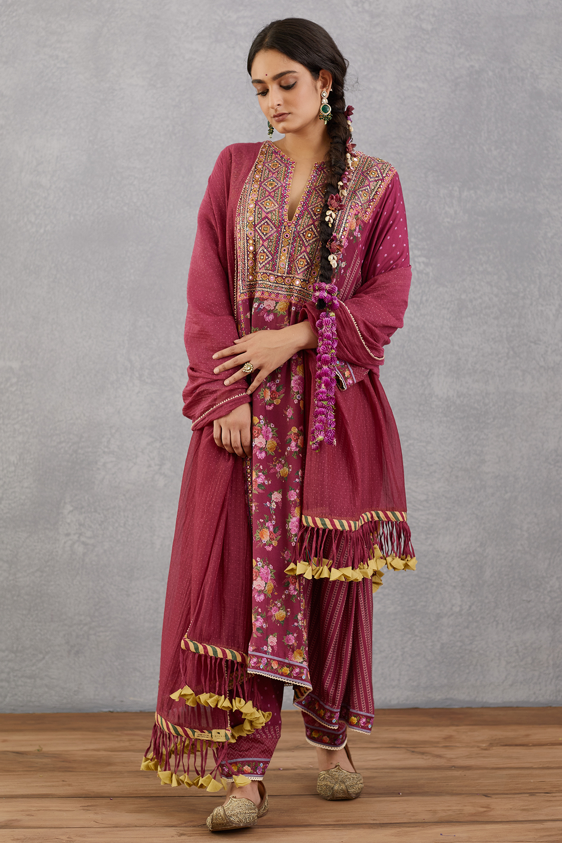 Manika Bushra Kurta Set