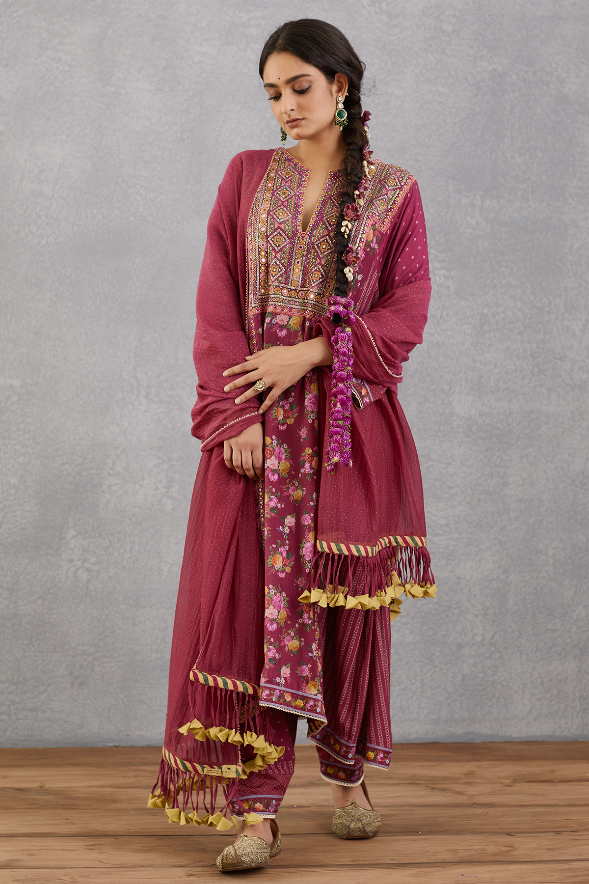 Manika Bushra Kurta Set