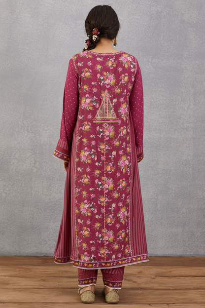 Manika Bushra Kurta Set