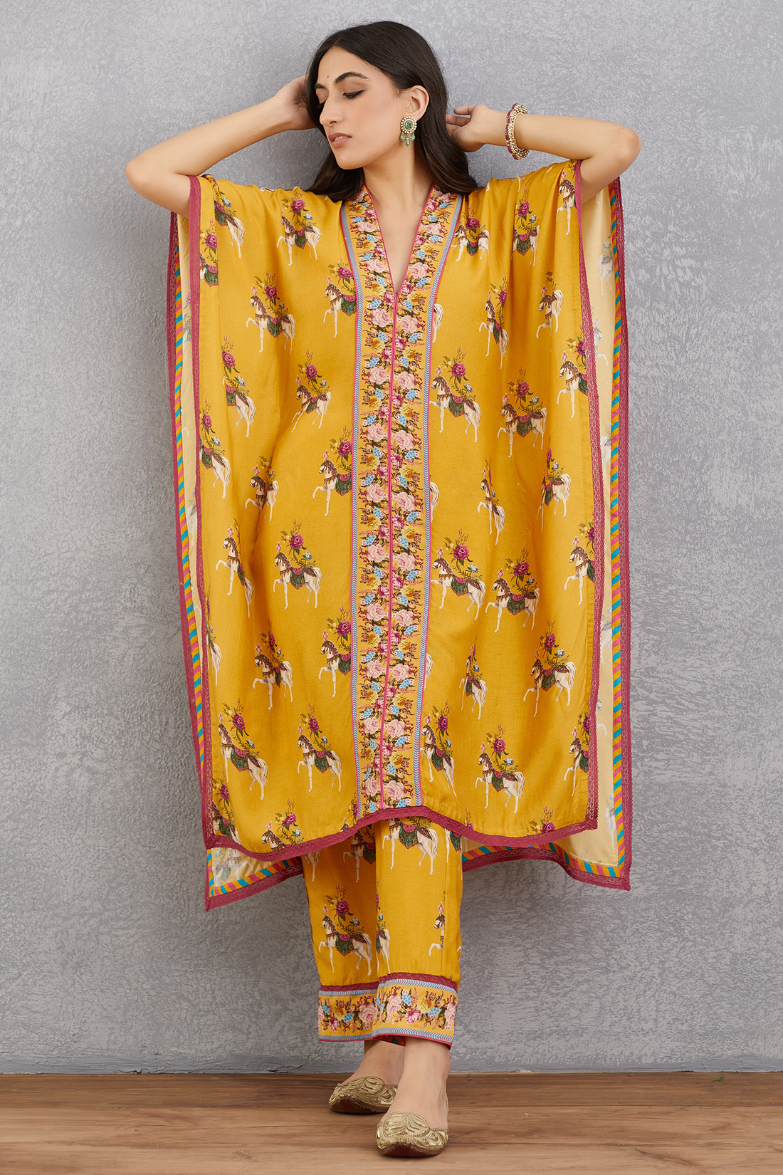 Sunehra Aqsa Kaftan Set